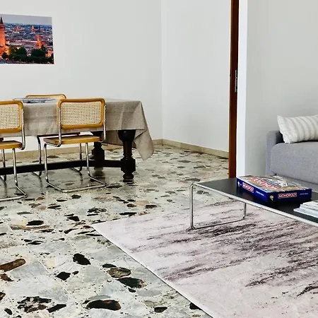 Myarenaverona Holiday home